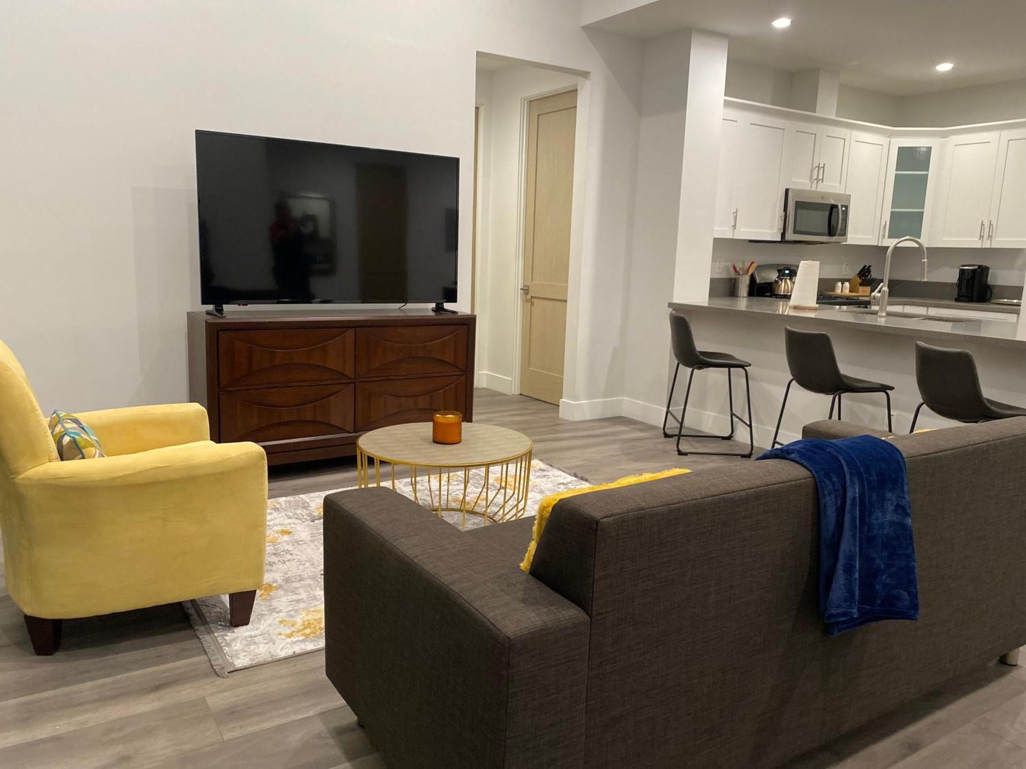 1 Bedroom, Big Spacious Condo Near Lax Beaches Lawndale Buitenkant foto